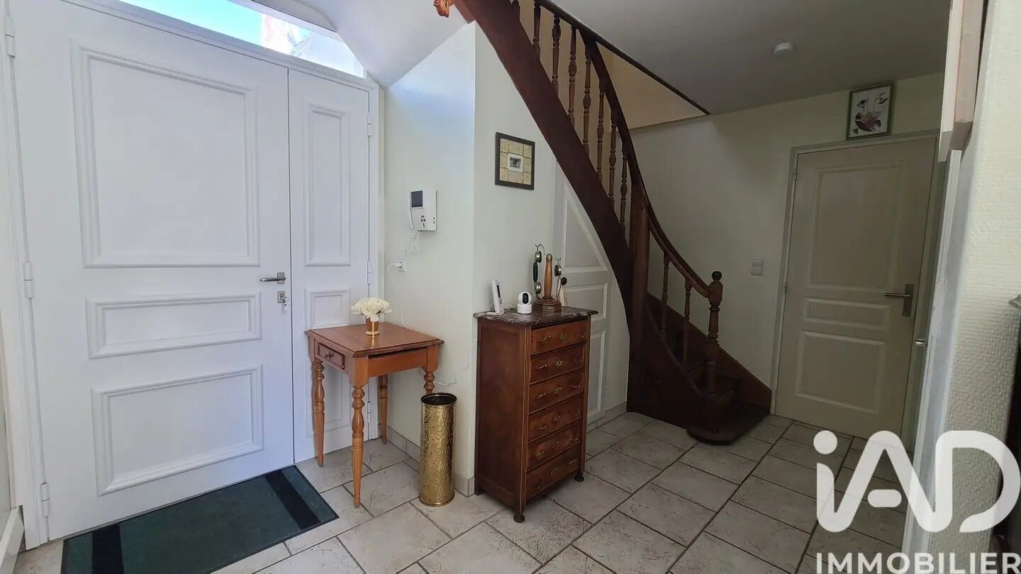 Maison à vendre, 213m², Vernantes