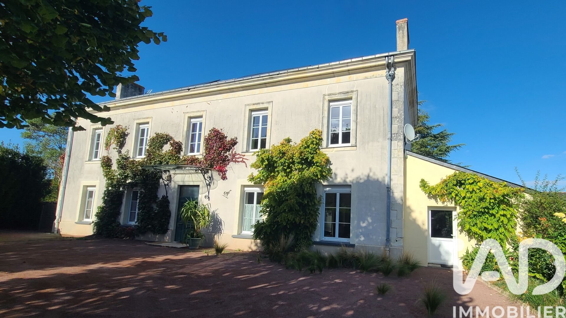 Maison à vendre, 301m², Noyant