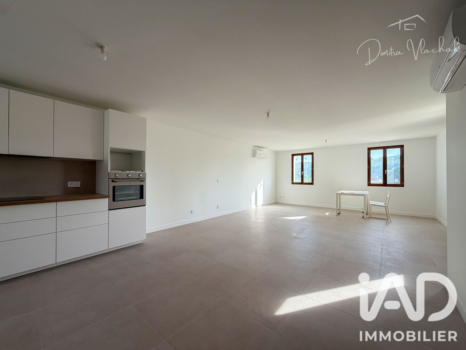 Appartement à louer, 121m², Maule