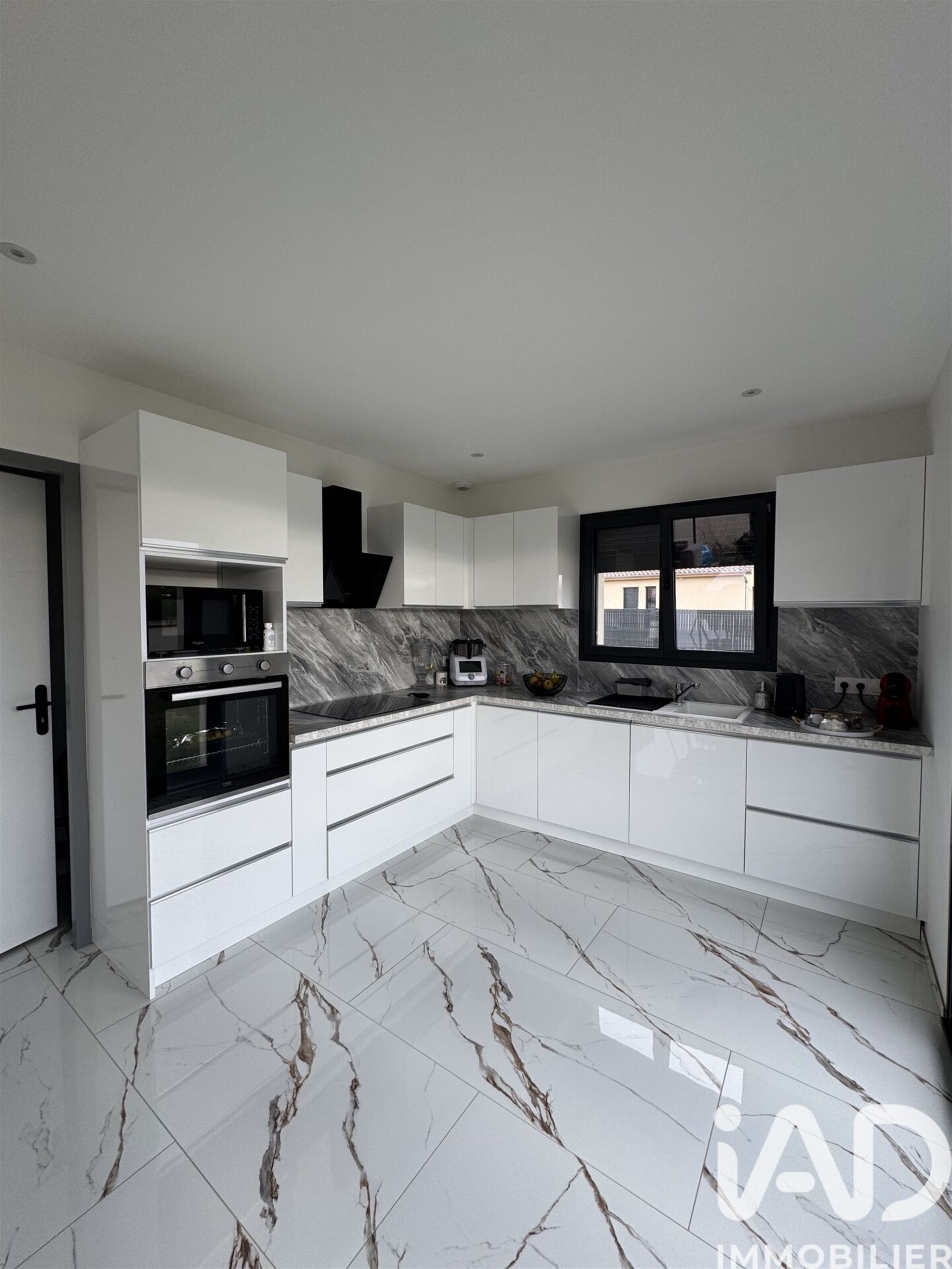 Maison à vendre, 101m², Pouilly-lès-Feurs