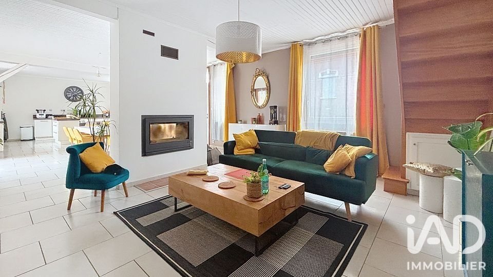 Maison à vendre, 211m², Démuin