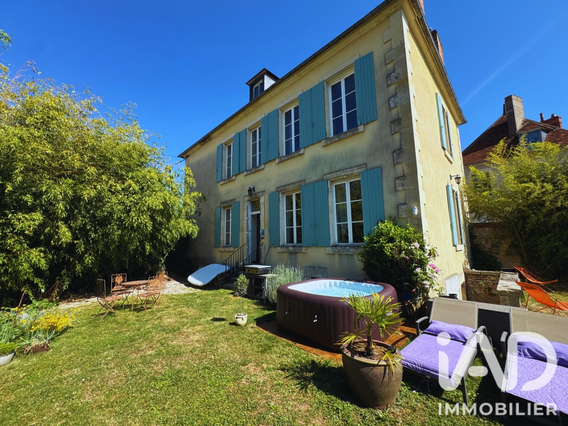 Maison à vendre, 141m², Donzy