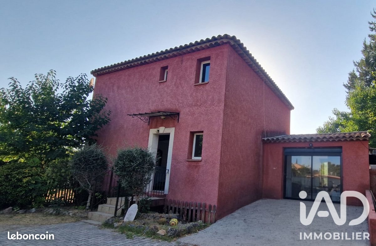 Maison à vendre, 82m², Vidauban