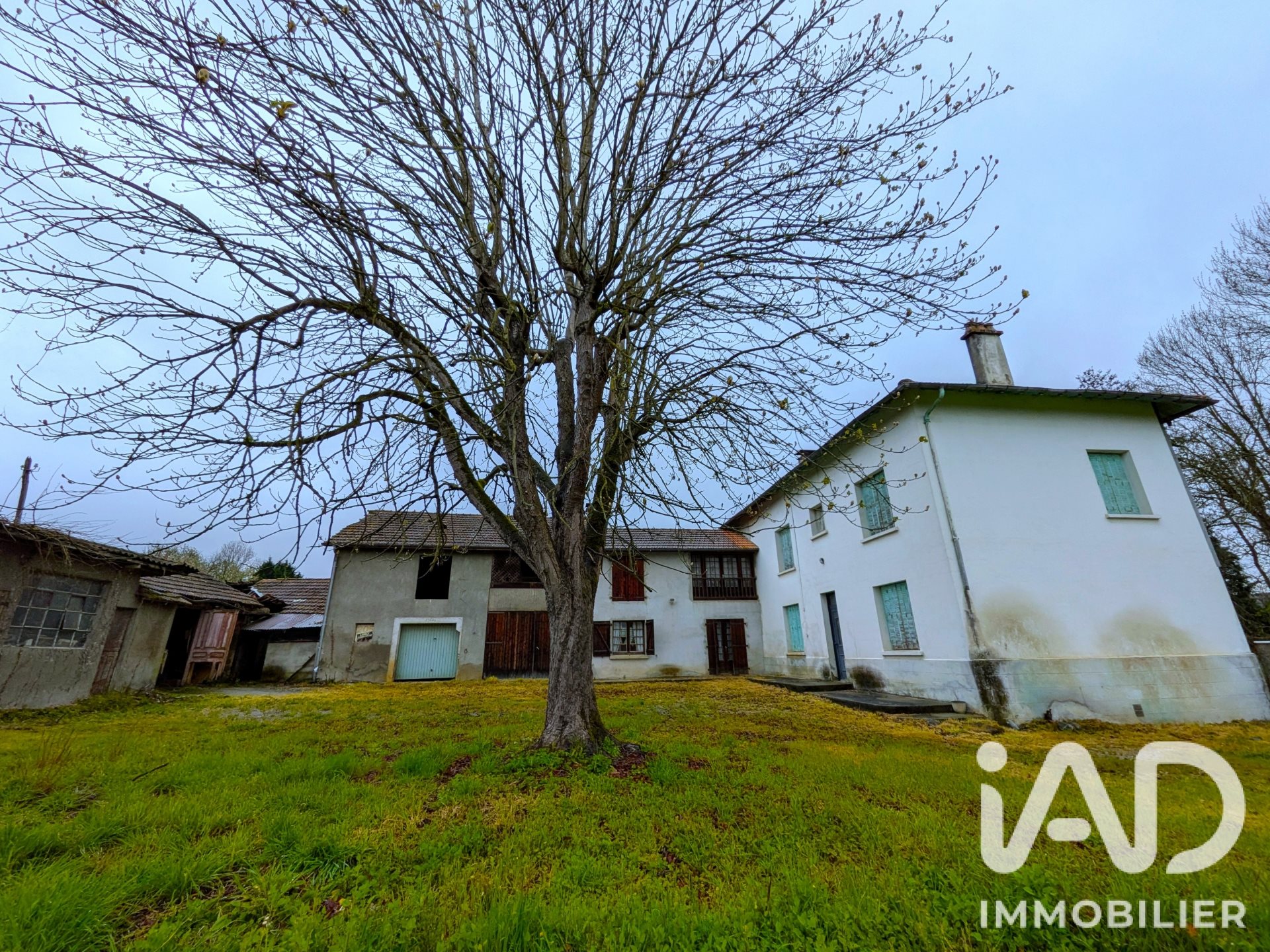 Maison à vendre, 210m², Laslades