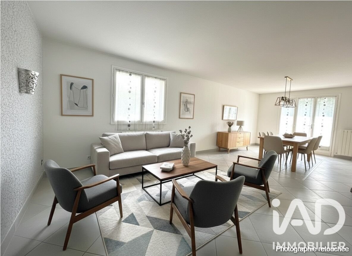 Maison à vendre, 130m², Saint-Romain-la-Motte