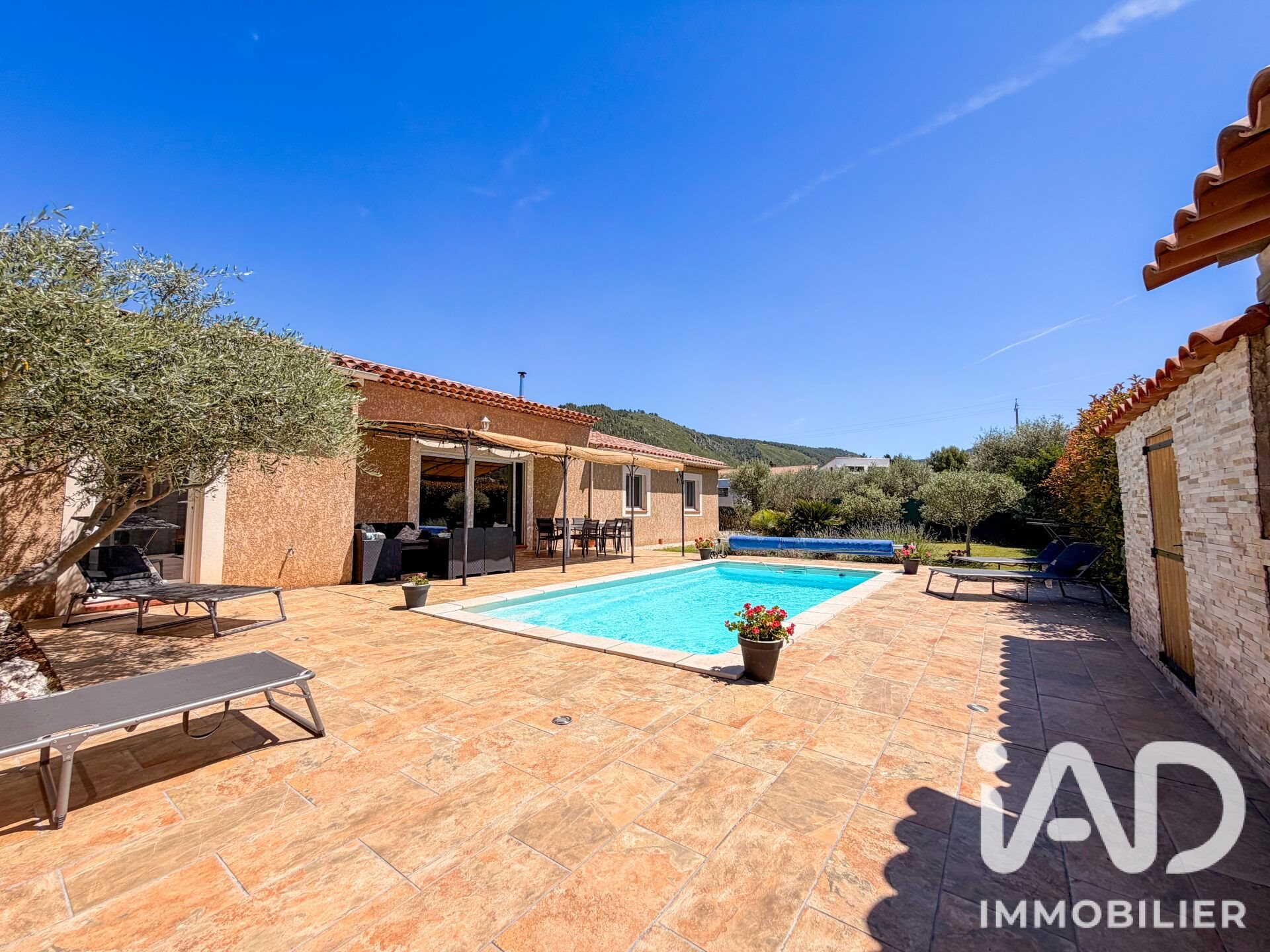 Maison à vendre, 128m², Cuges-les-Pins