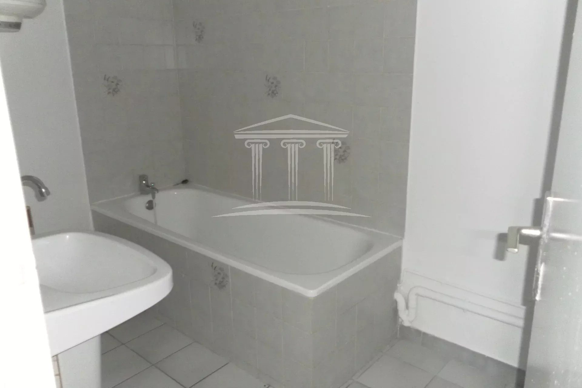 Appartement à louer, 28m², Sorgues