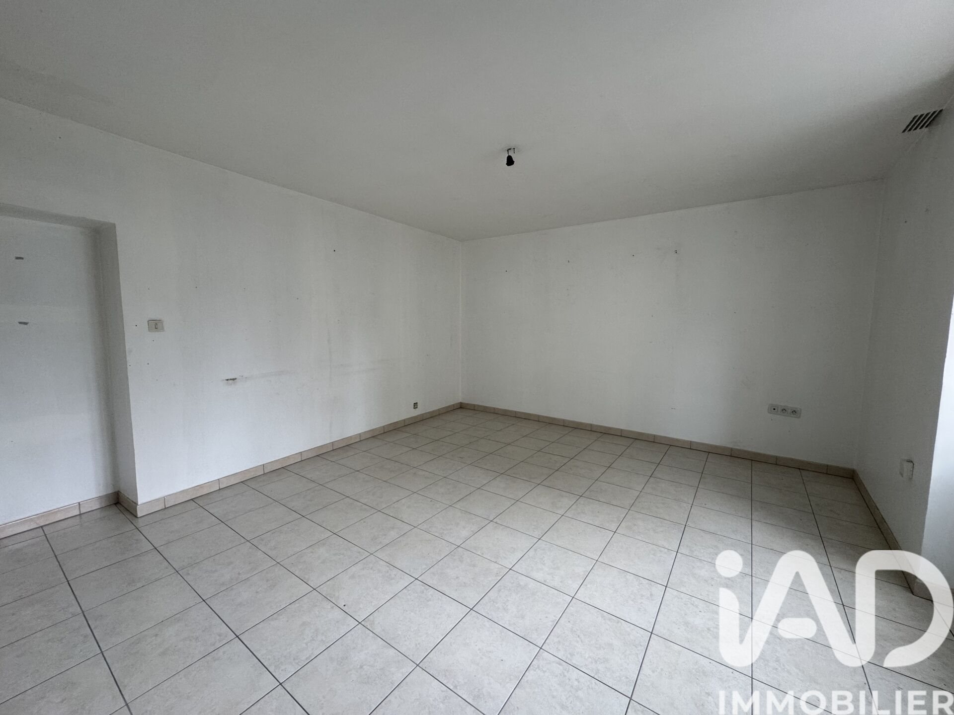 Maison à vendre, 87m², Deviat