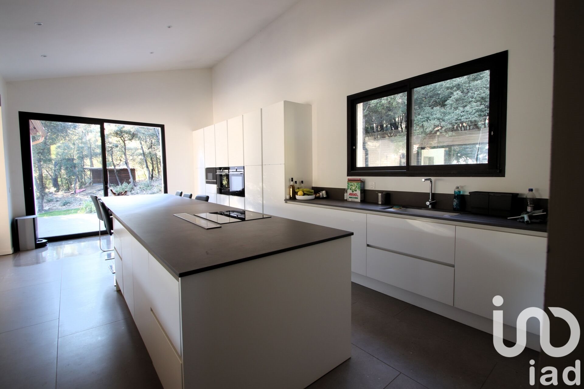Maison à vendre, 235m², Saint-Mathieu-de-Tréviers