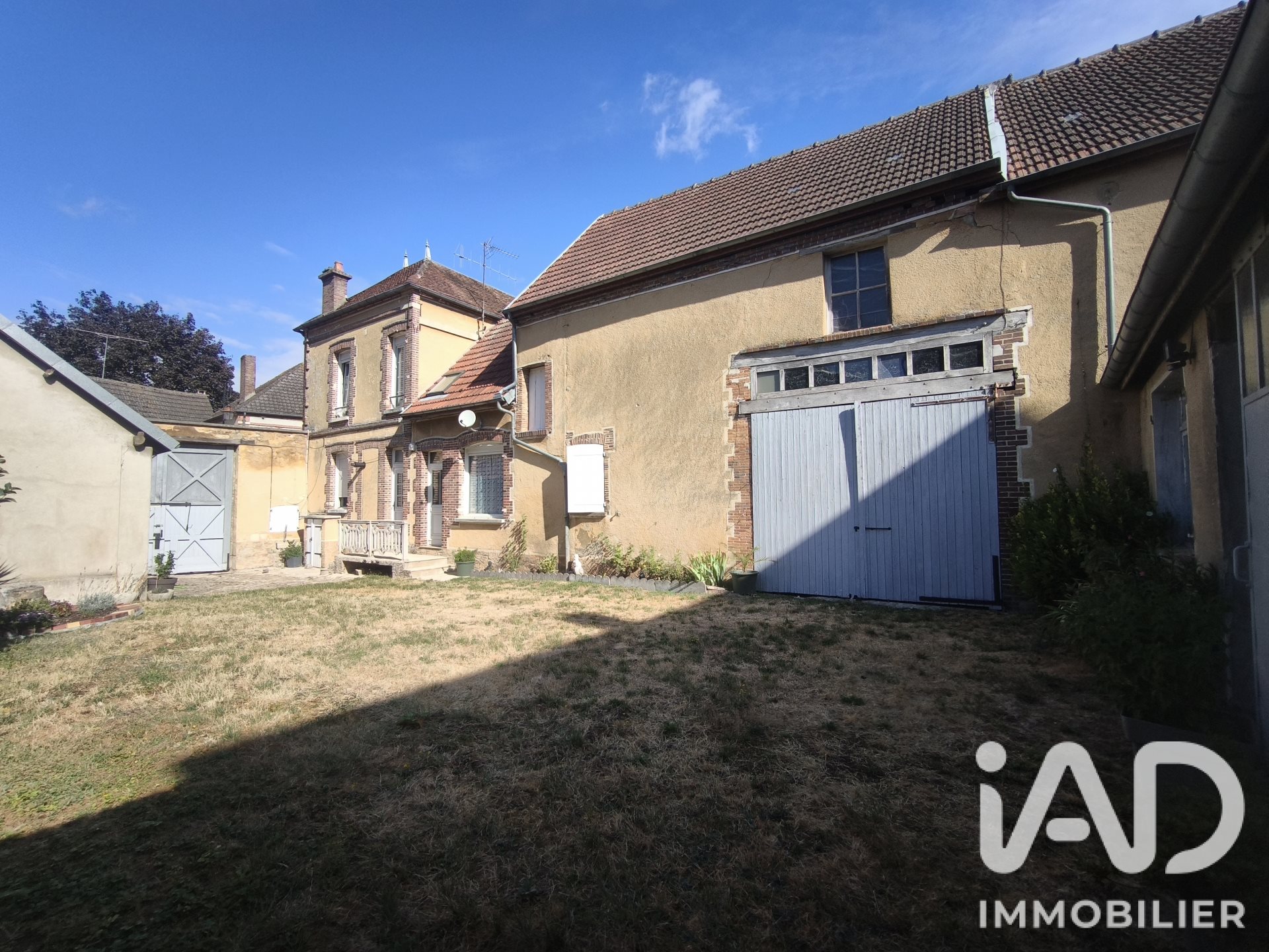 Maison à vendre, 140m², Barbonne-Fayel