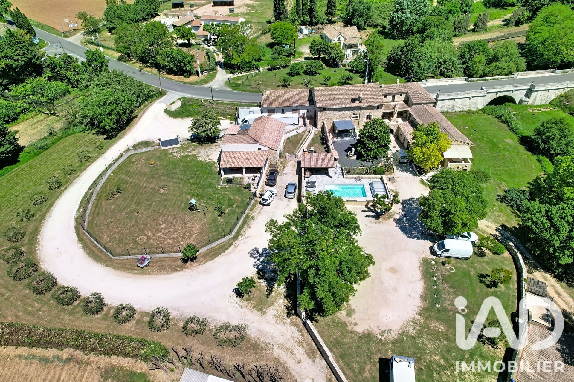 Maison à vendre, 341m², Saint-Paulet-de-Caisson