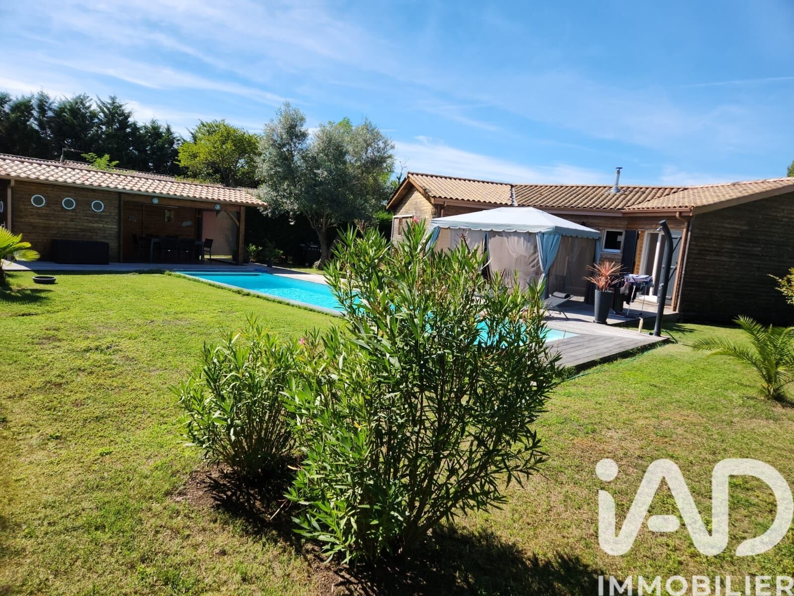 Maison à vendre, 98m², Arbanats
