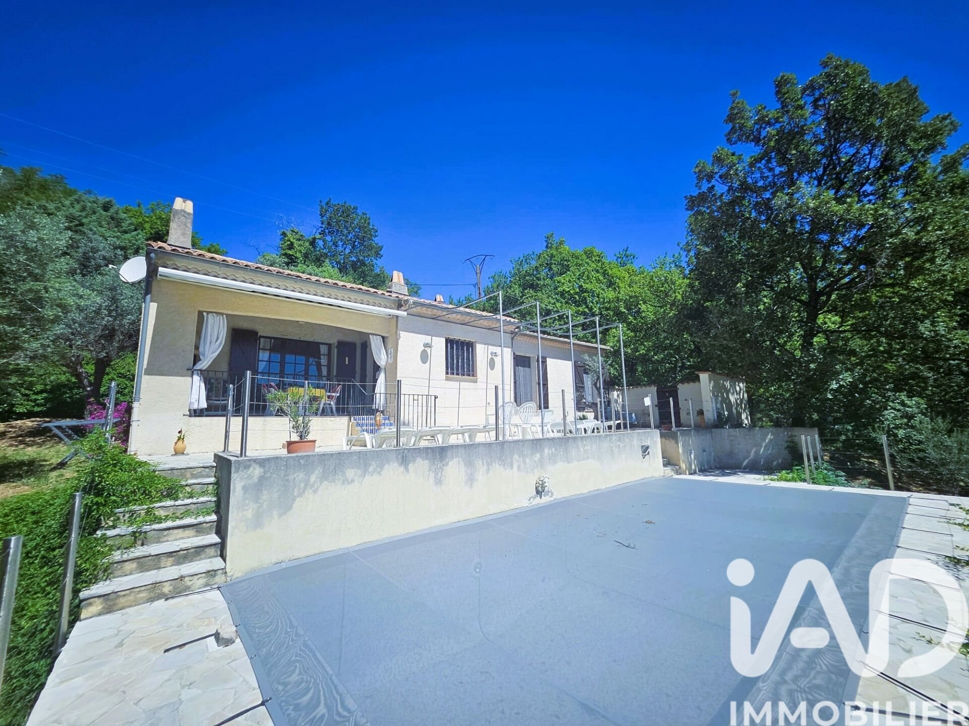 Maison à vendre, 78m², Bargemon