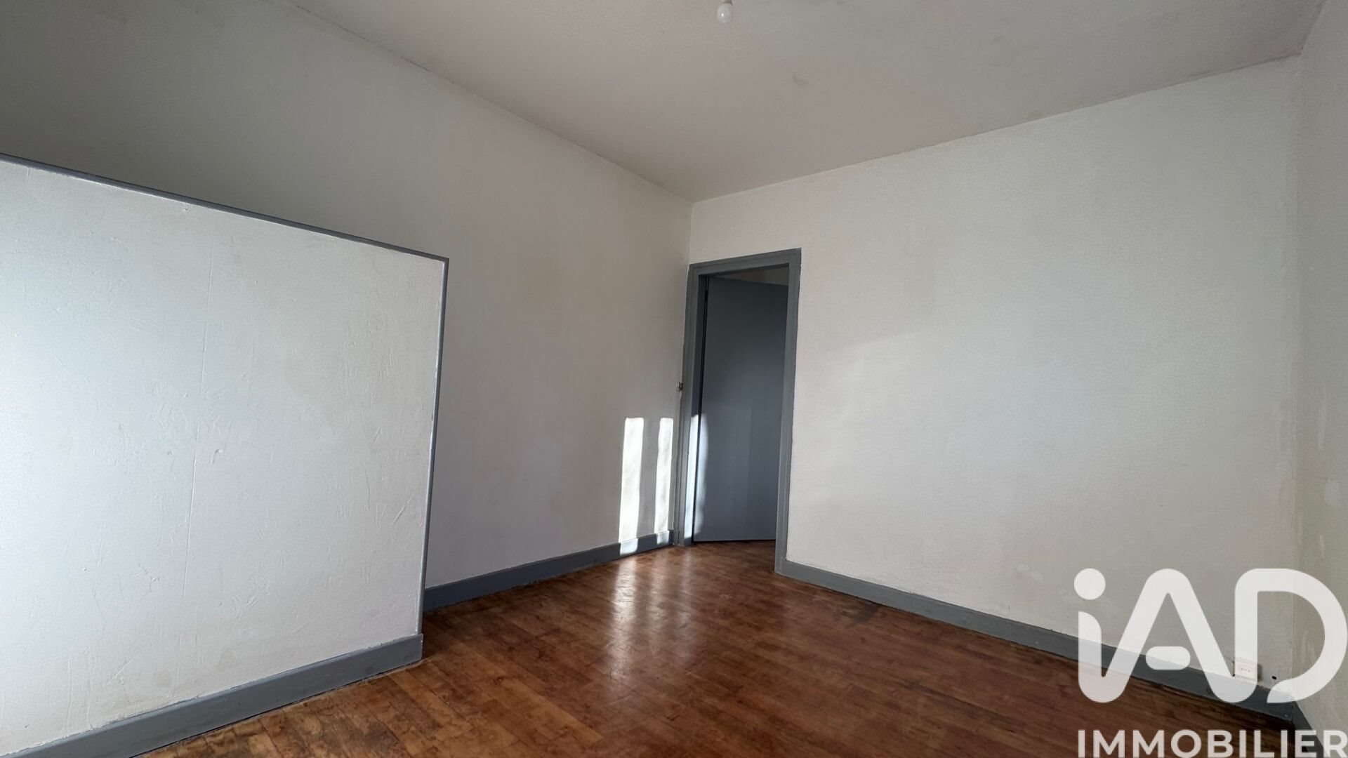Maison à vendre, 101m², Ossey-les-Trois-Maisons