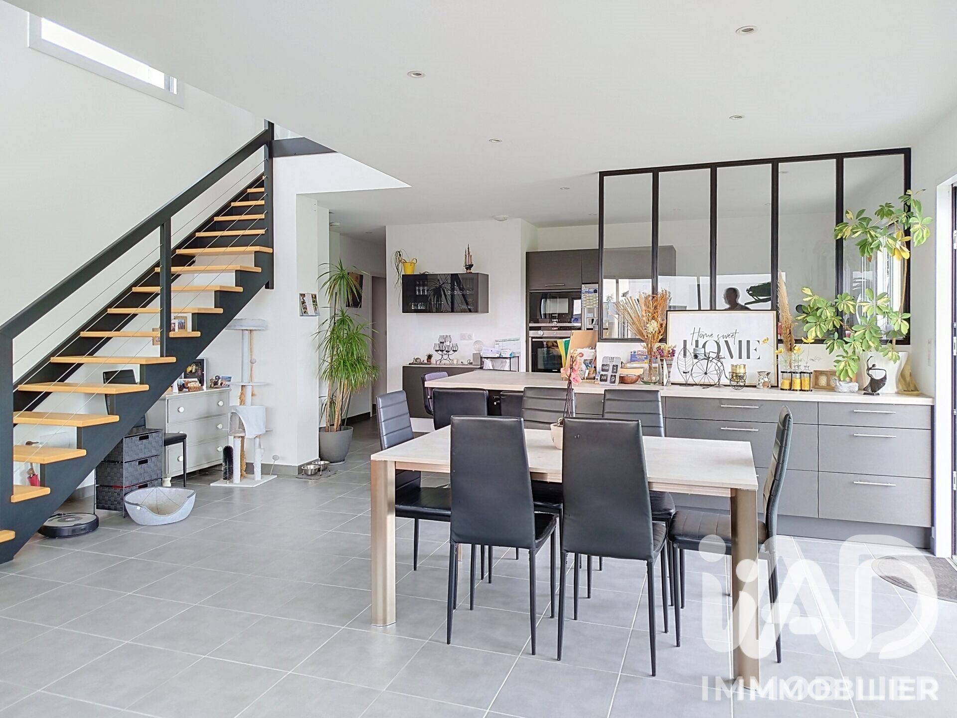 Maison à vendre, 141m², La Ville-ès-Nonais