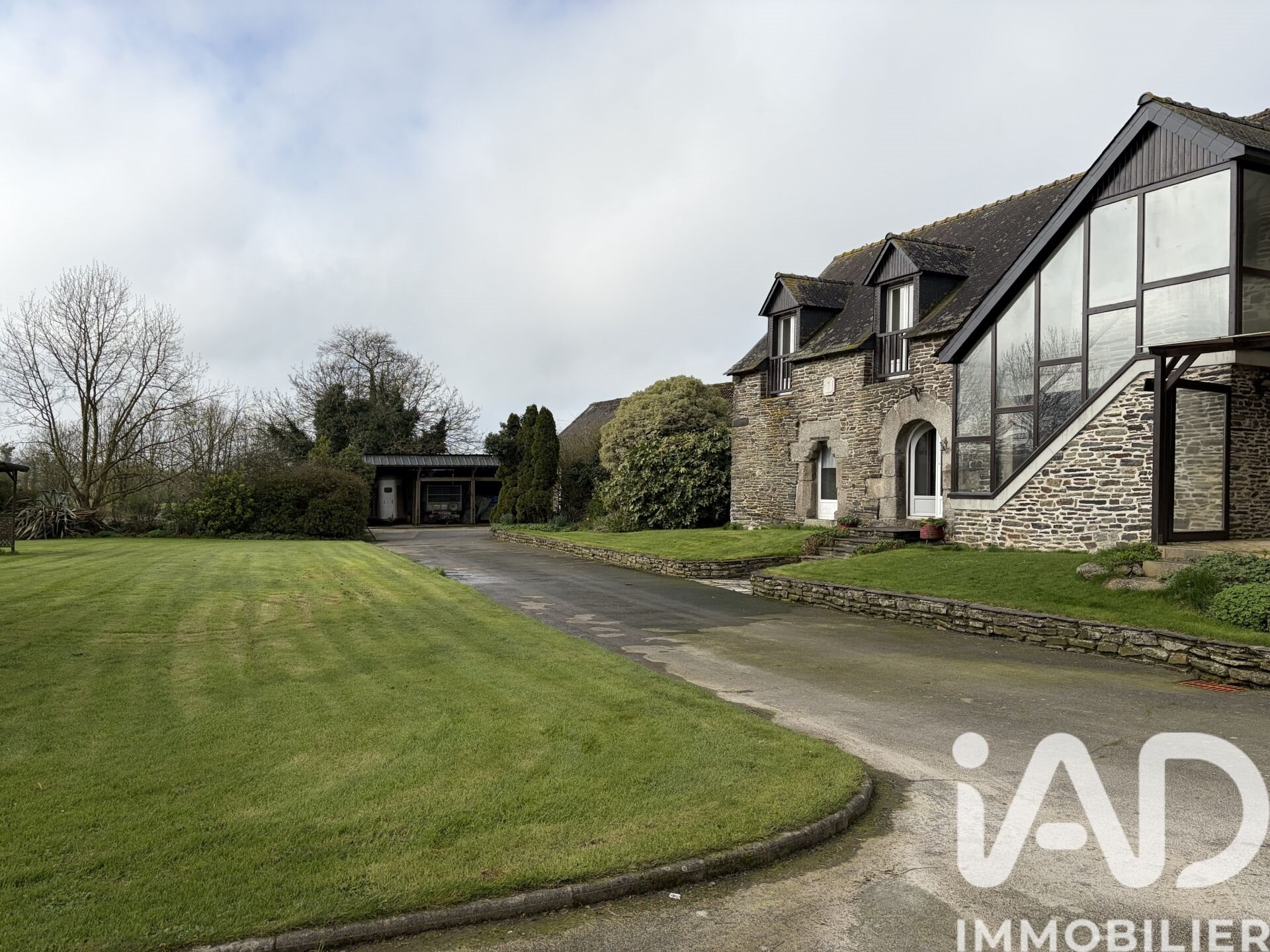 Maison à vendre, 182m², Saint-Igeaux