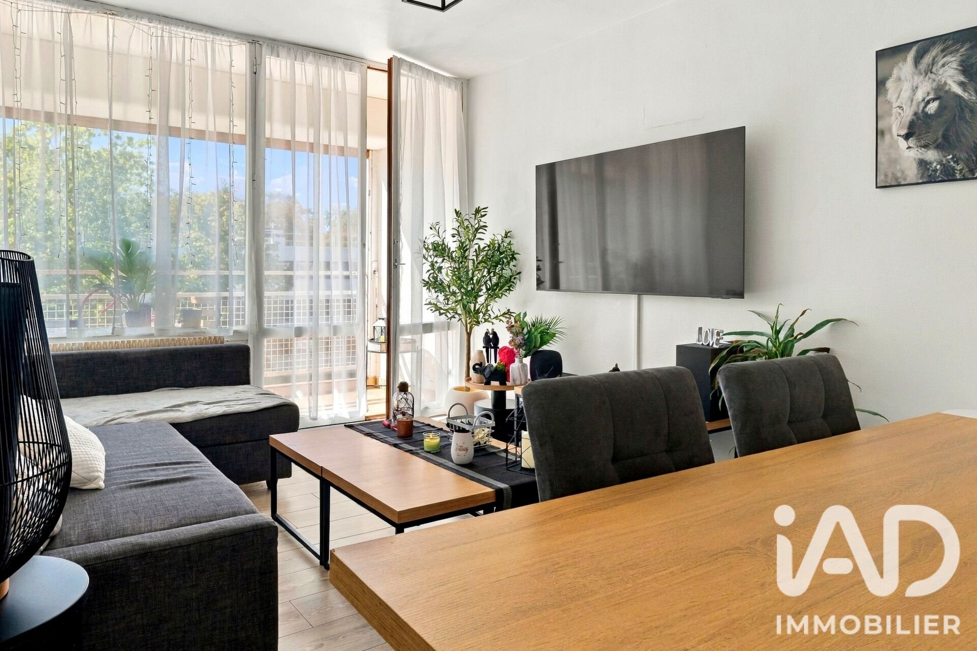 Appartement à vendre, 61m², Vaux-le-Pénil