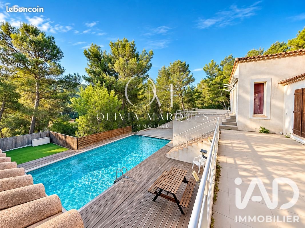 Maison à vendre, 216m², Roquefort-la-Bédoule