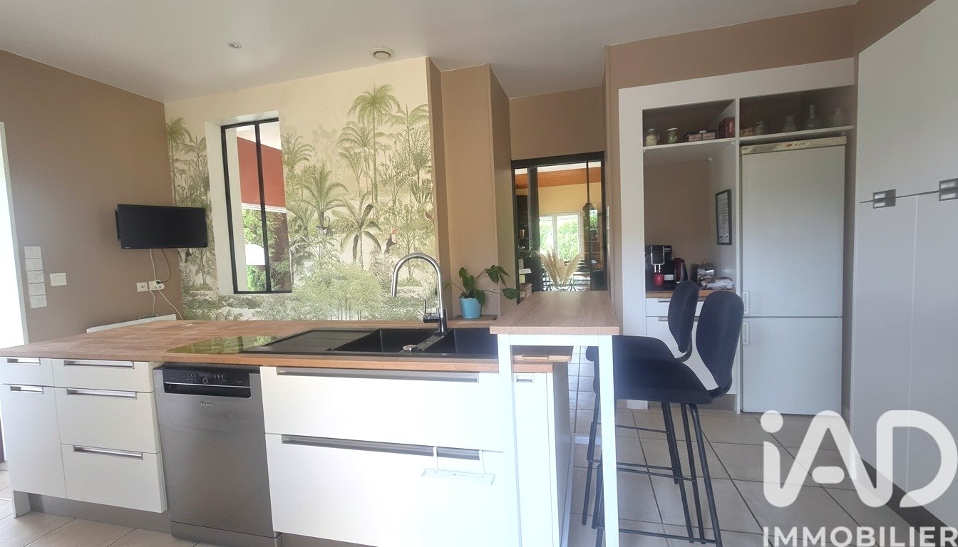Maison à vendre, 186m², Pechbonnieu