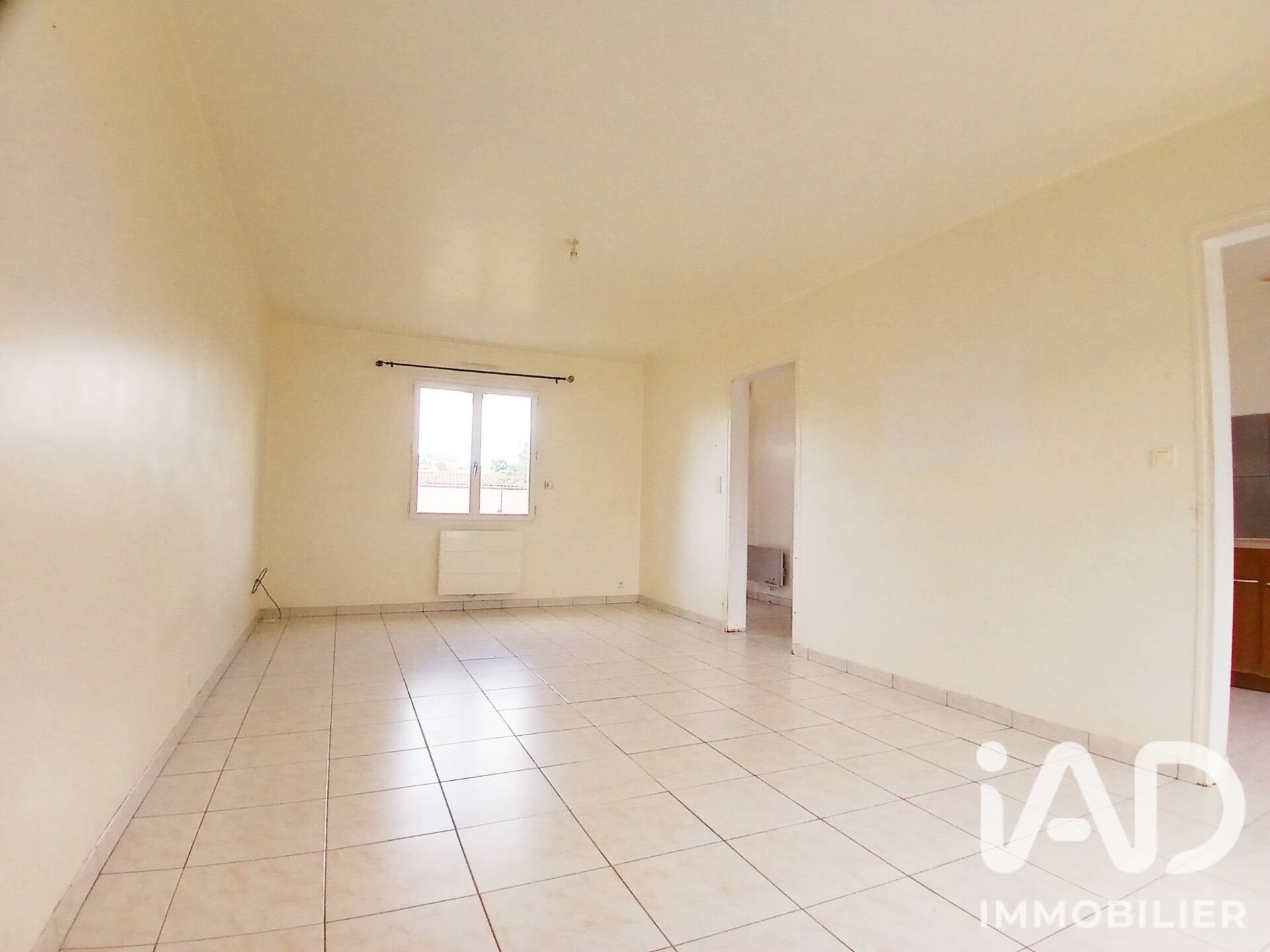 Maison à vendre, 80m², Yzernay