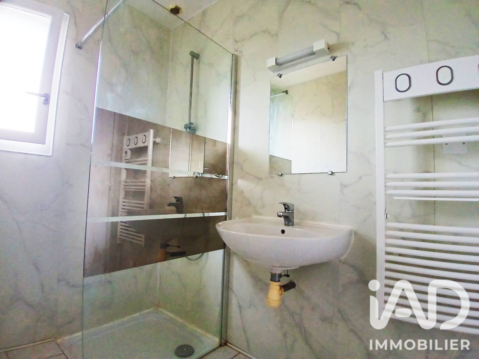 Maison à vendre, 80m², Yzernay