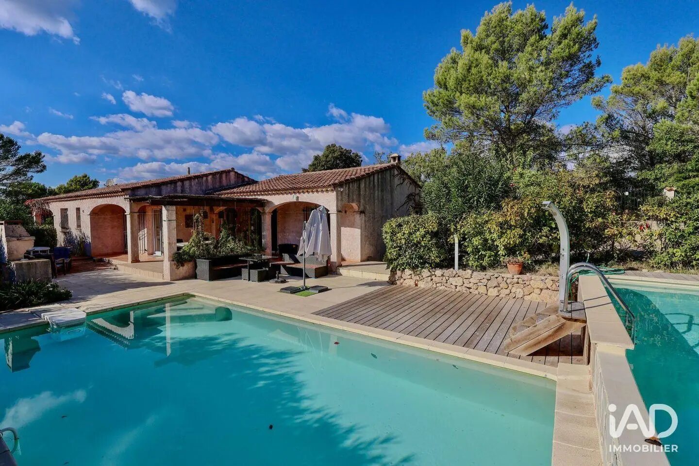 Maison à vendre, 135m², Bagnols-en-Forêt