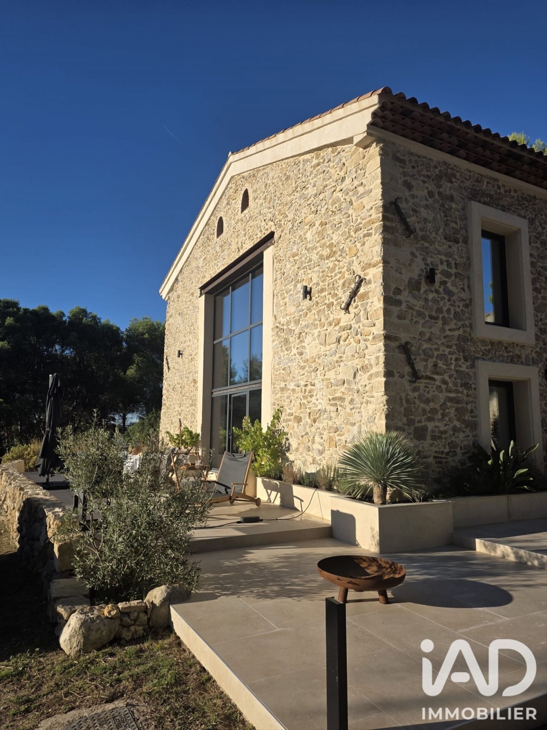Maison à vendre, 177m², Saint-Mitre-les-Remparts