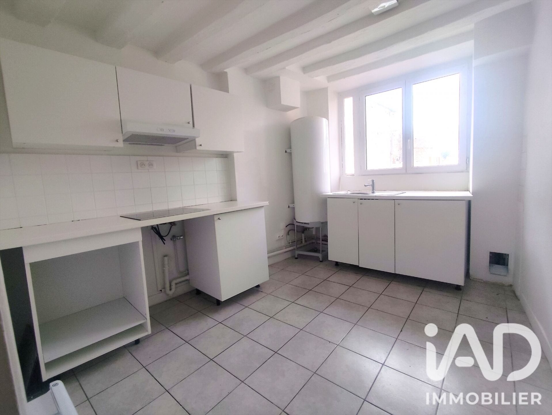 Appartement à louer, 75m², Jouy-le-Châtel