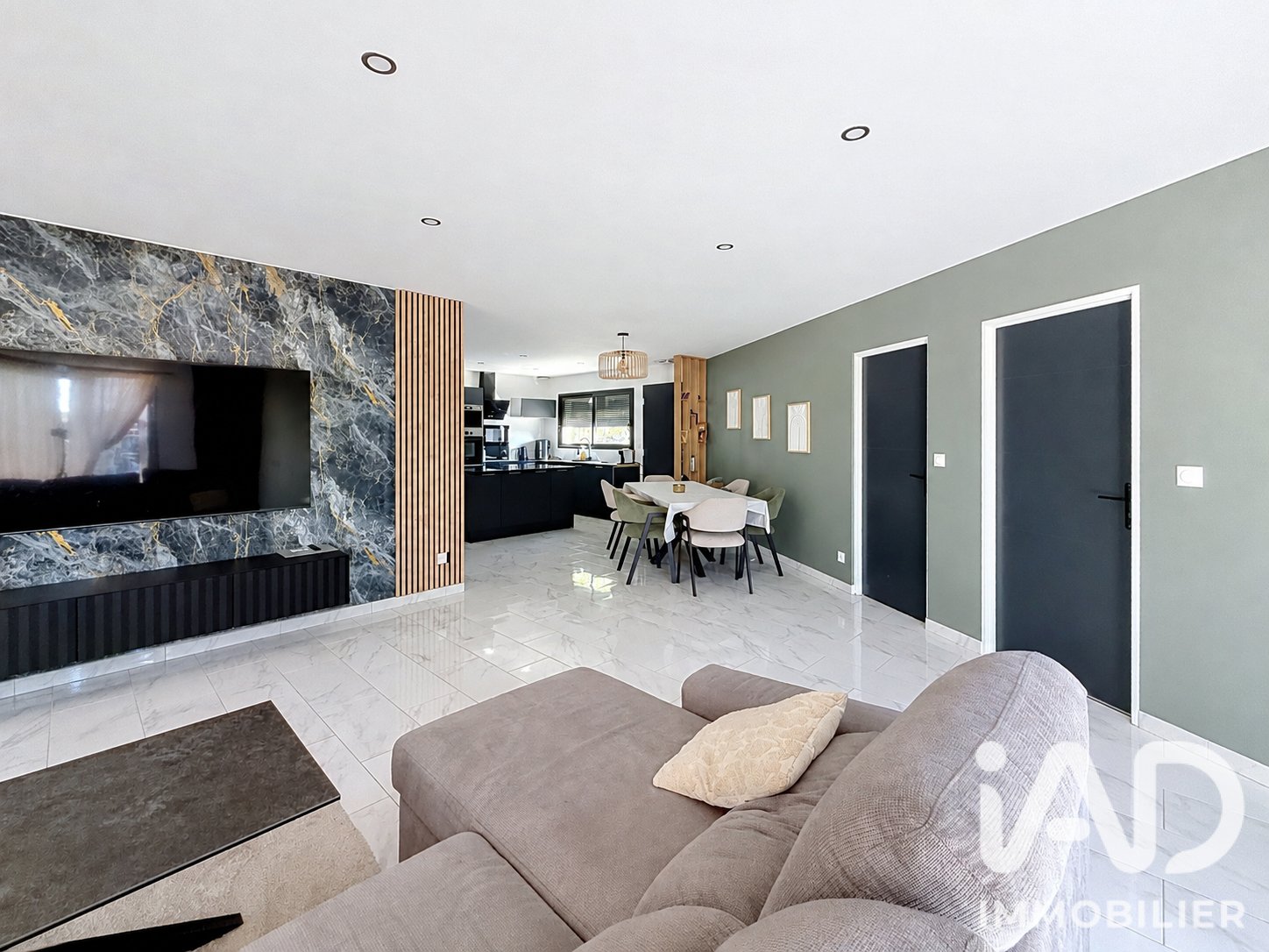 Maison à vendre, 121m², Bessan
