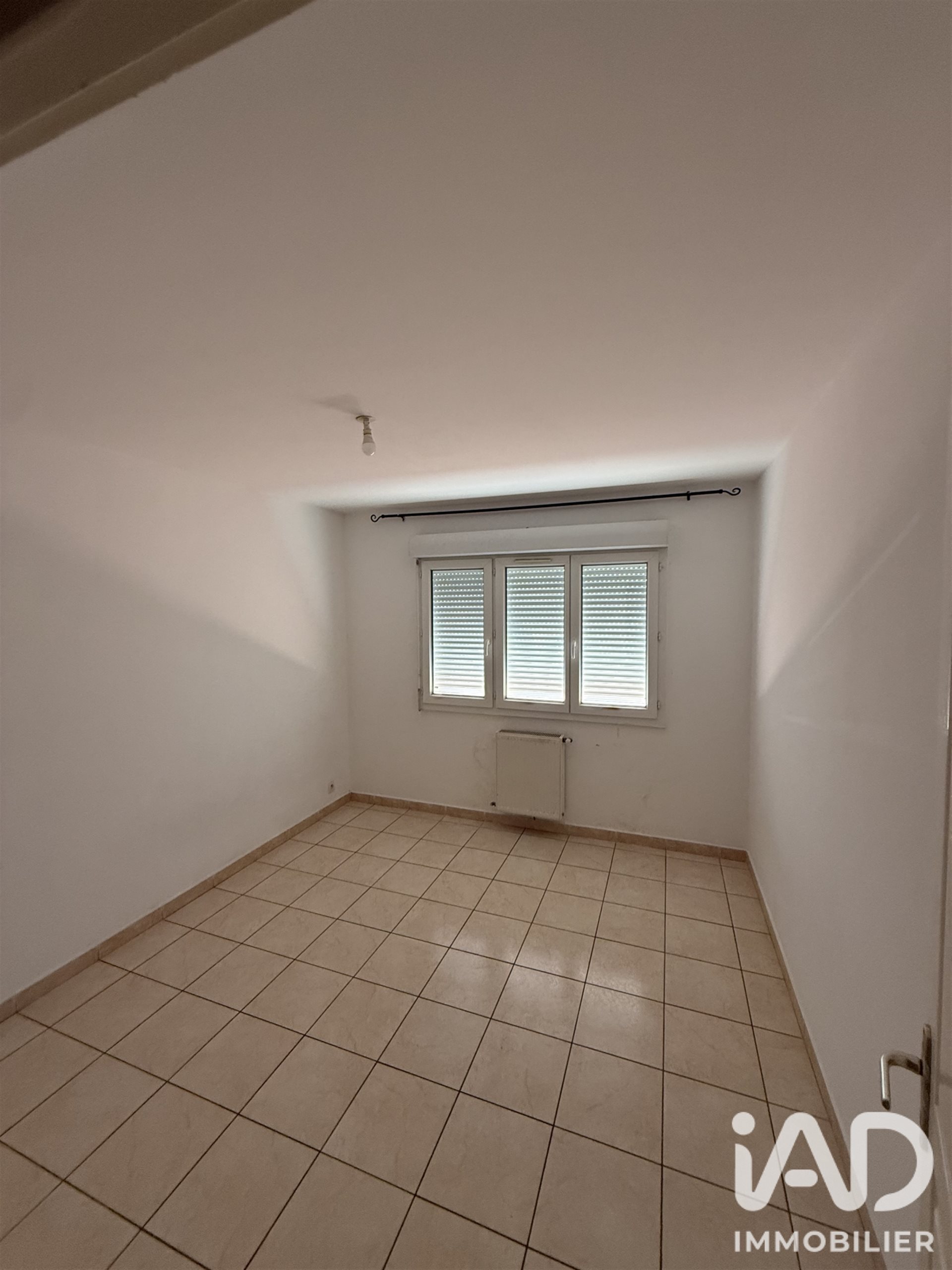 Appartement à vendre, 70m², Bourg-Saint-Andéol