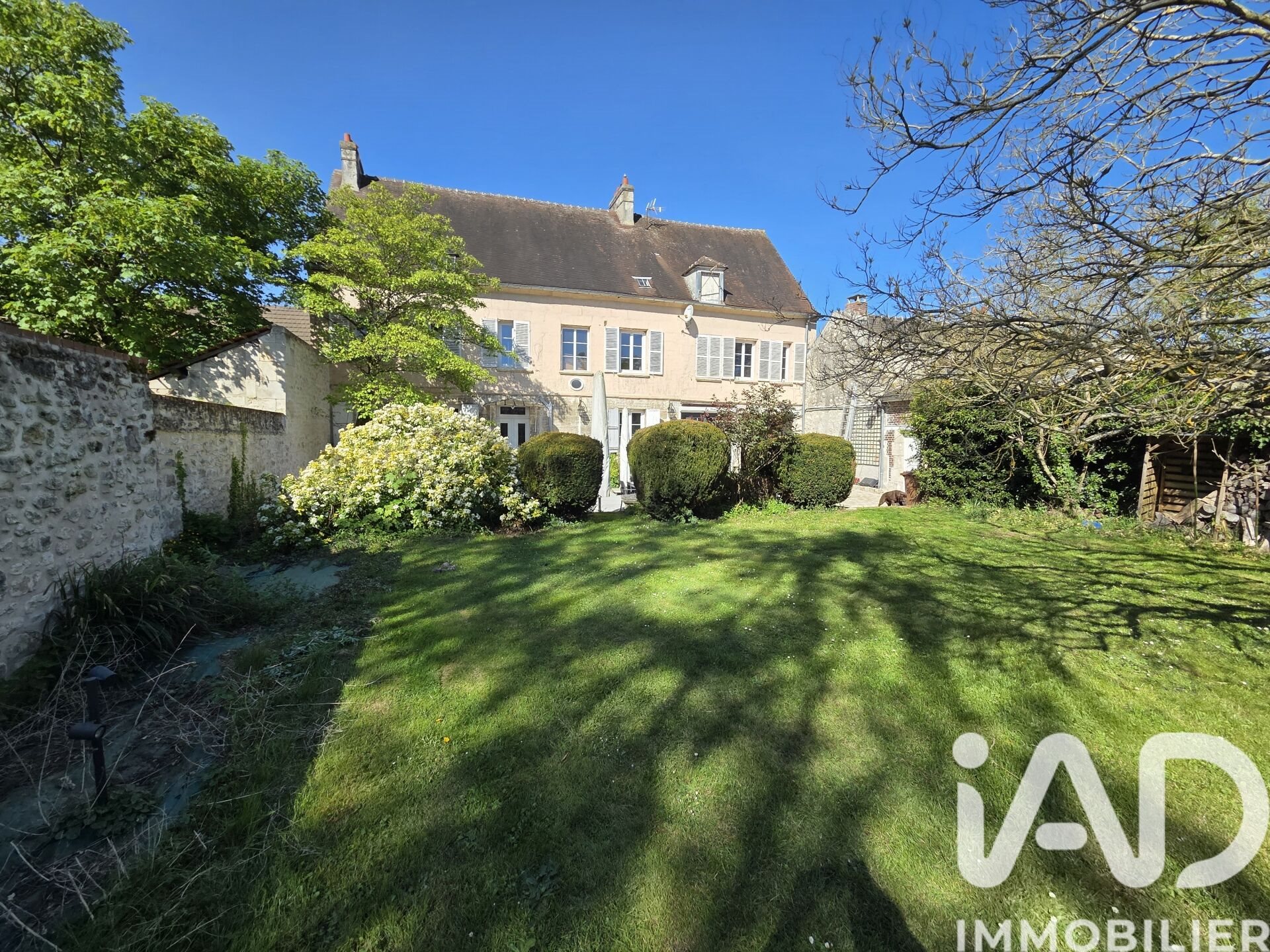 Maison à vendre, 266m², Fleurines