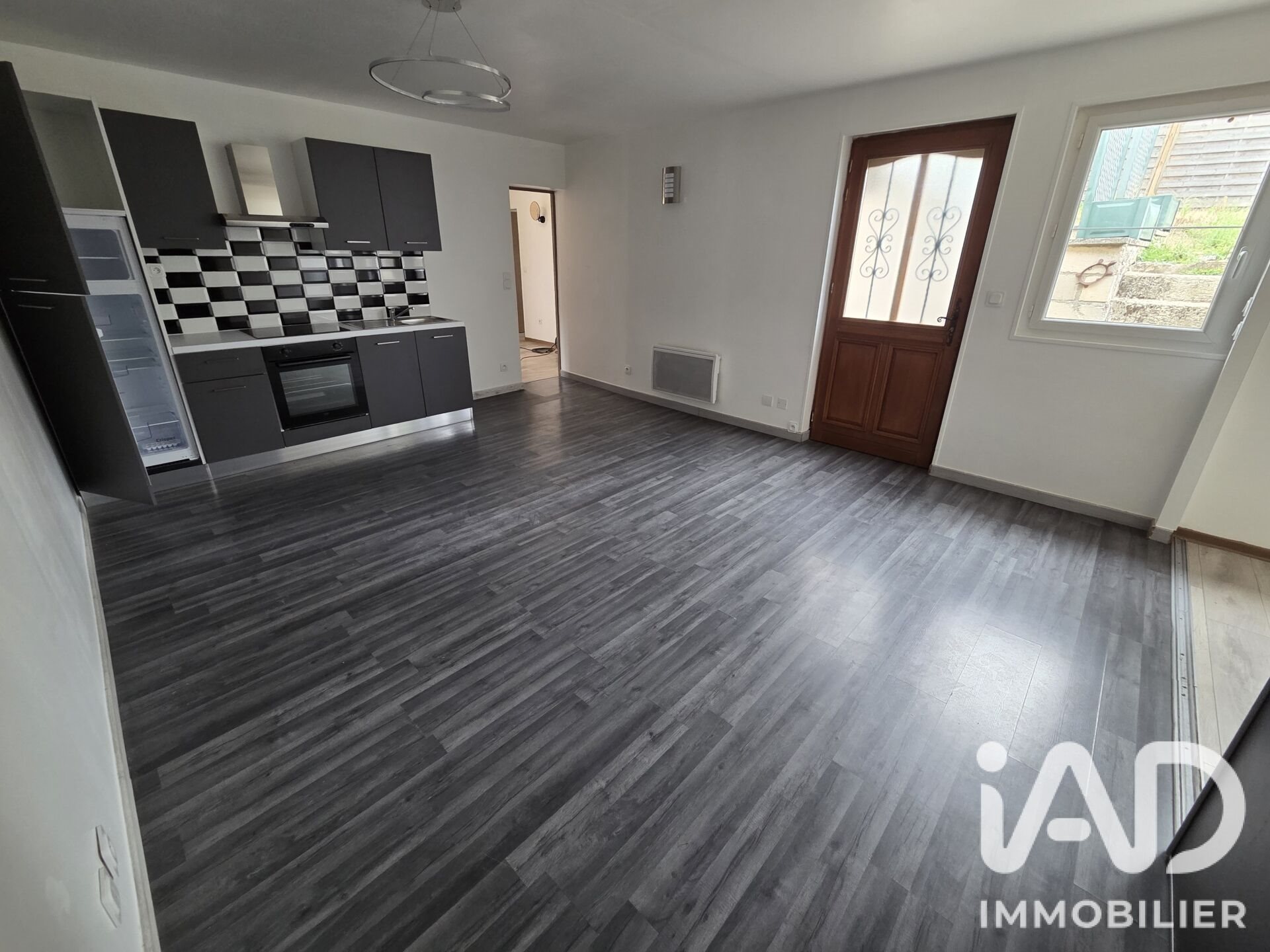 Appartement à vendre, 77m², Saint-Maximin
