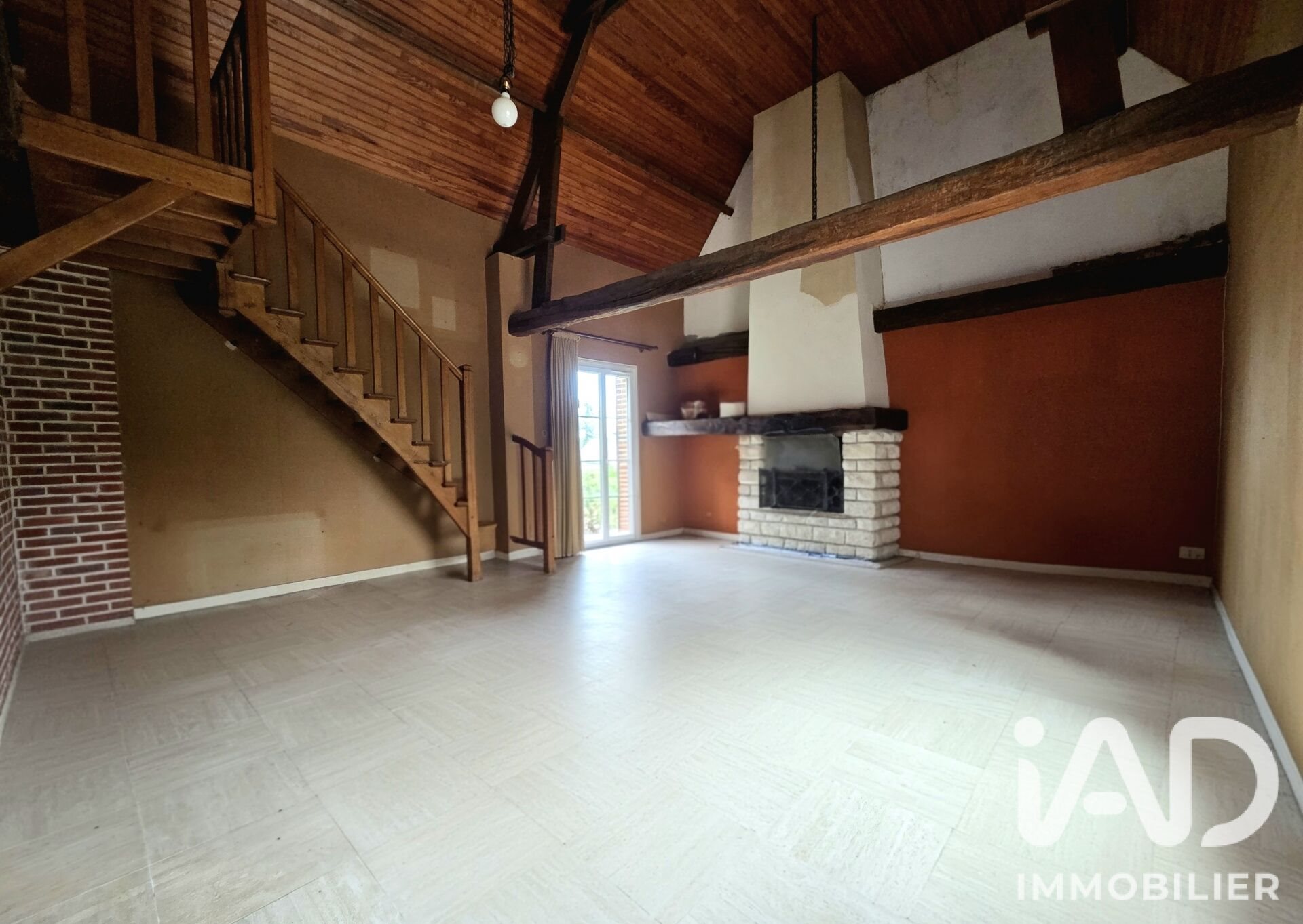 Maison à vendre, 158m², Le Mont-Saint-Adrien