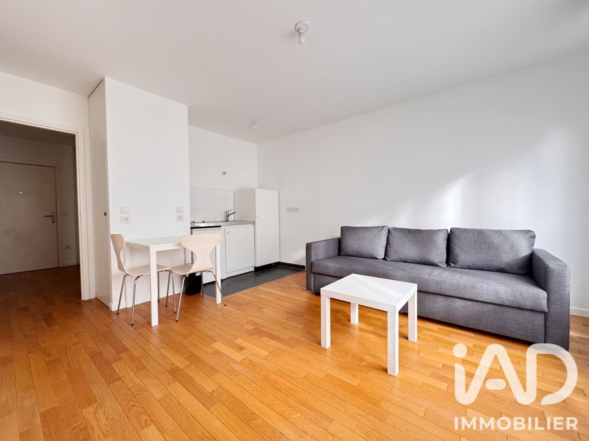Appartement à louer, 27m², Issy-les-Moulineaux