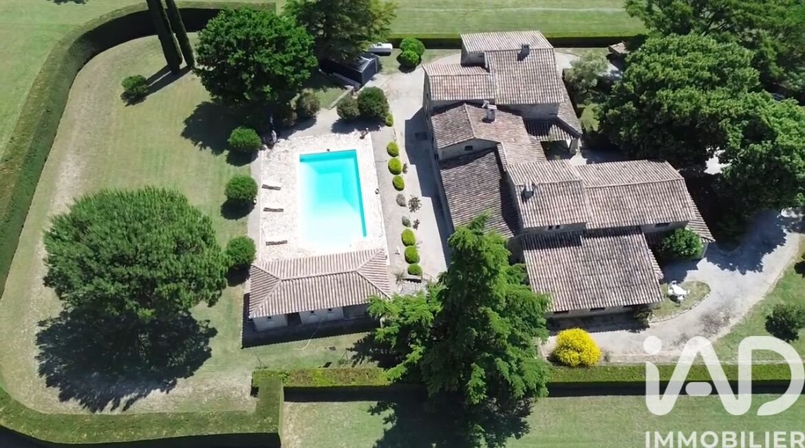 Maison à vendre, 418m², La Bégude-de-Mazenc