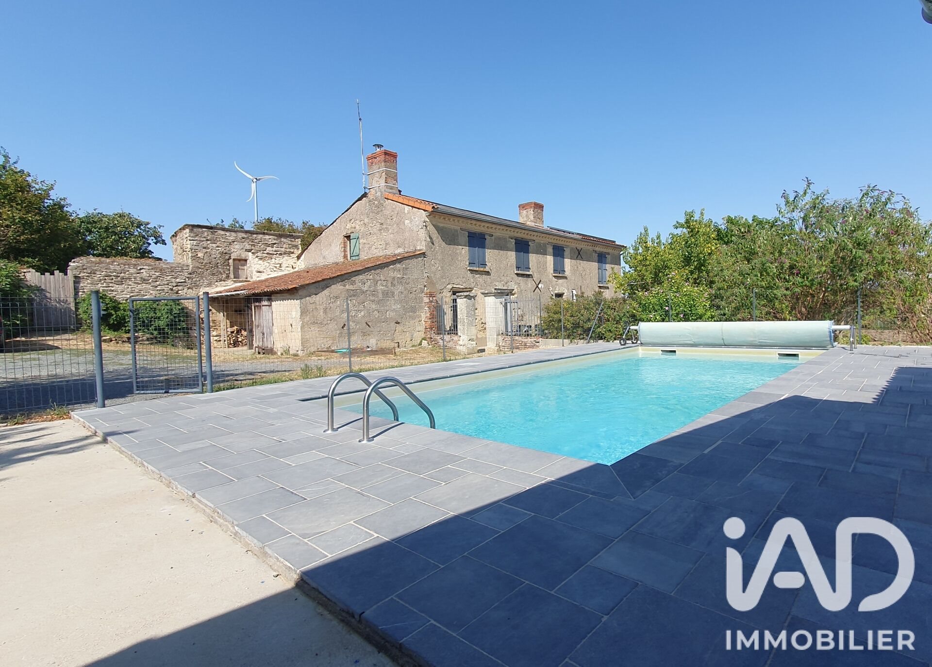 Maison à vendre, 198m², Lys-Haut-Layon