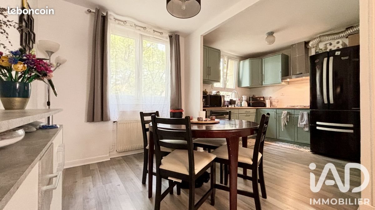 Appartement à vendre, 63m², Sainte-Geneviève-des-Bois
