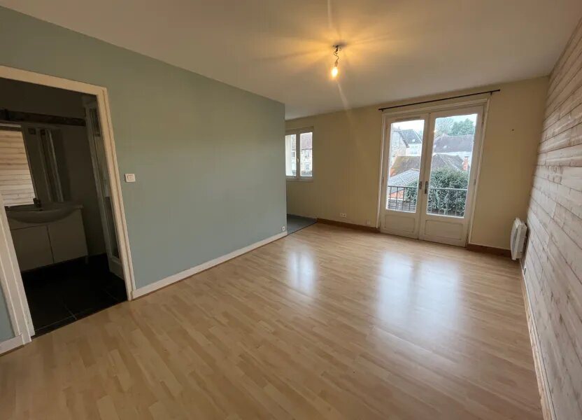 Appartement à louer, 26m², Saint-Yrieix-la-Perche