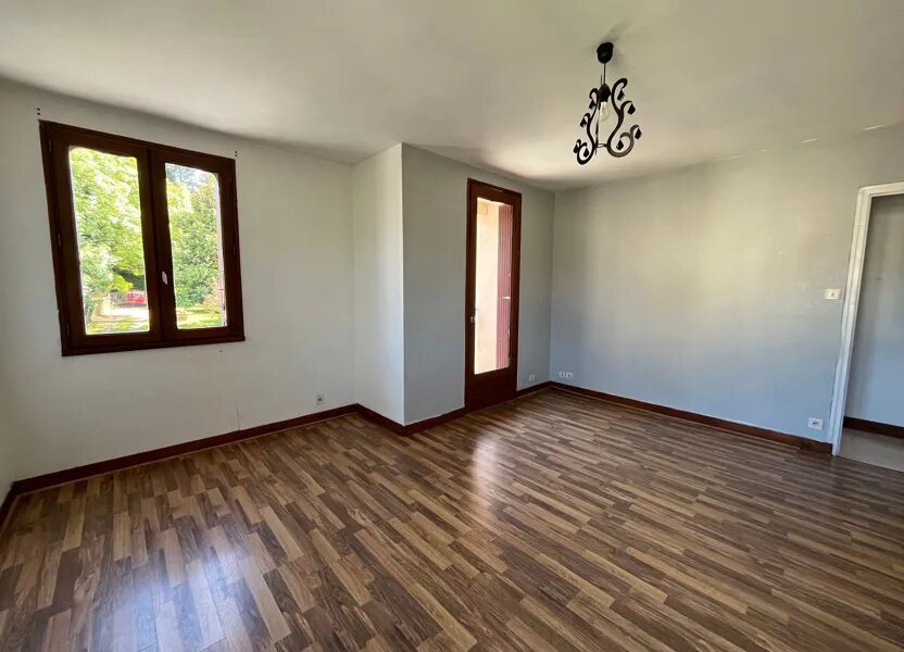 Appartement à louer, 56m², Saint-Yrieix-la-Perche