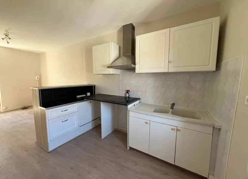 Appartement à louer, 30m², Saint-Yrieix-la-Perche