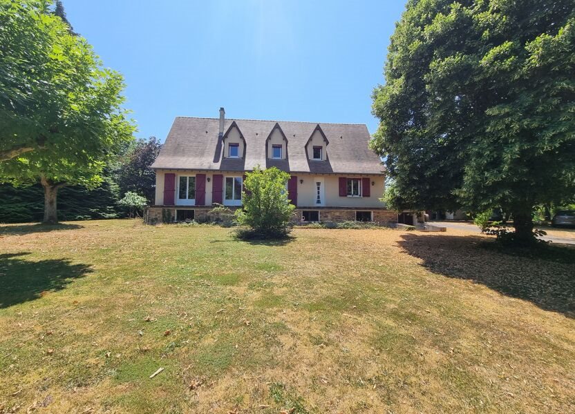 Maison à vendre, 225m², Saint-Yrieix-la-Perche