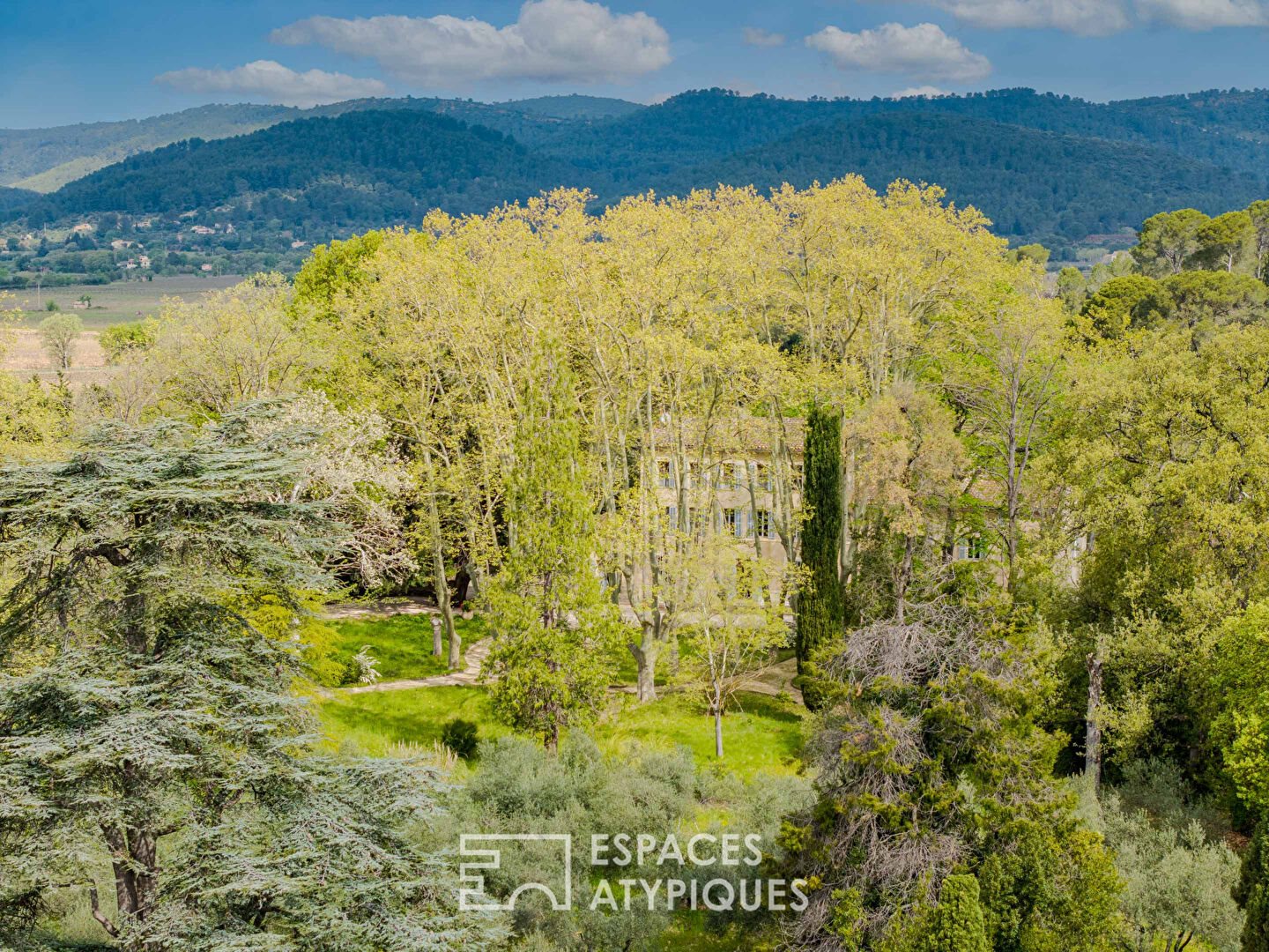 Maison à vendre, 545m², Puget-Ville