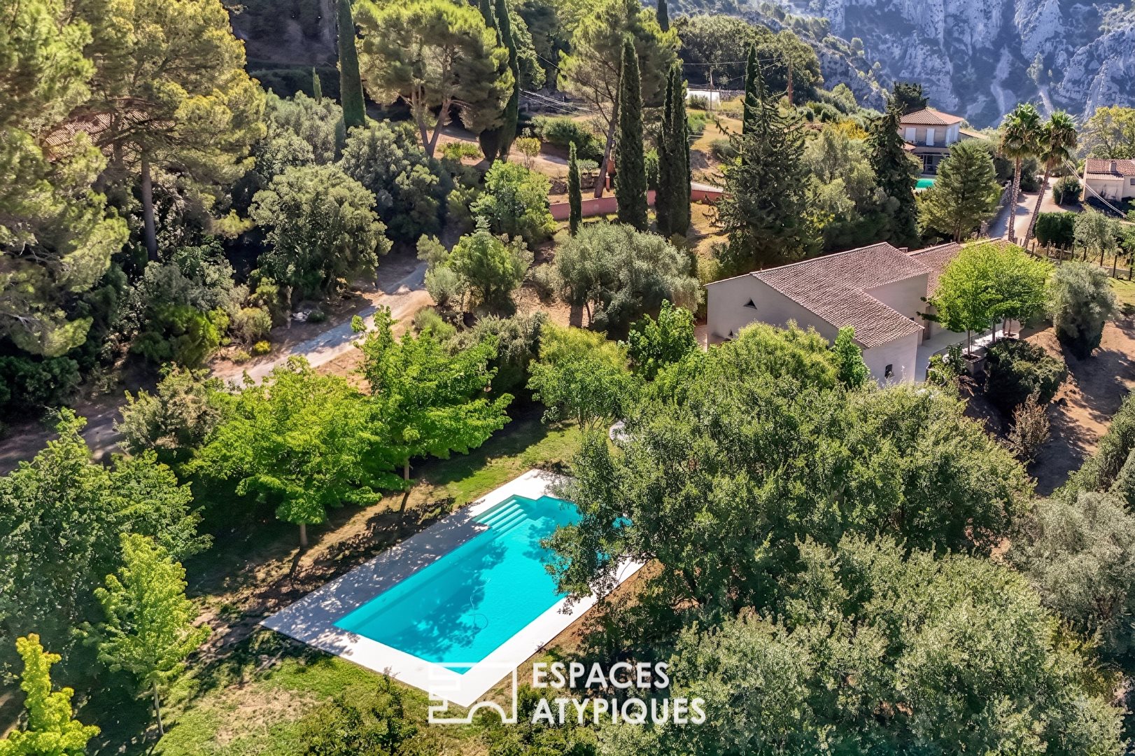 Maison à vendre, 260m², Evenos