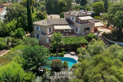 Maison 10 pièces 360 m² · à Toulon · 360 m² · 1 990 000 €