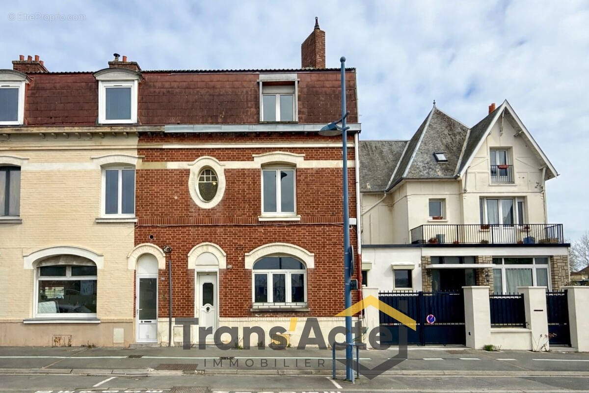 Maison à vendre, 94m², Arras