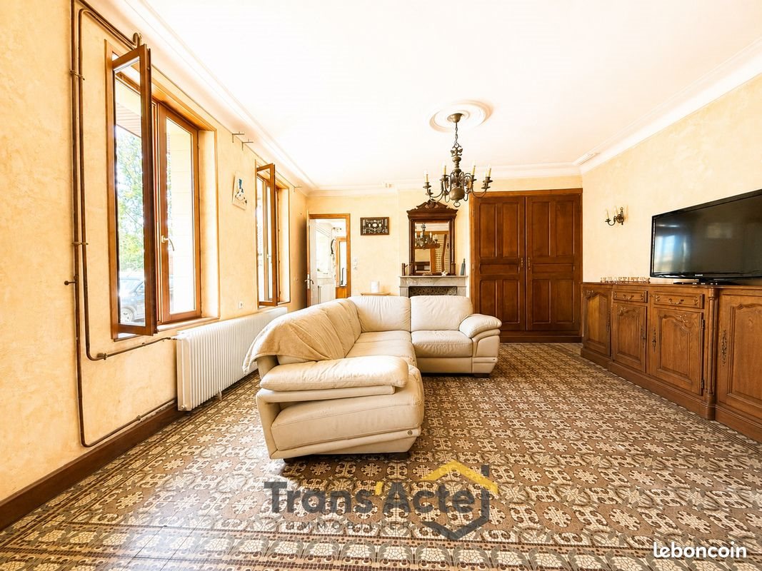 Maison à vendre, 158m², Izel-lès-Hameau