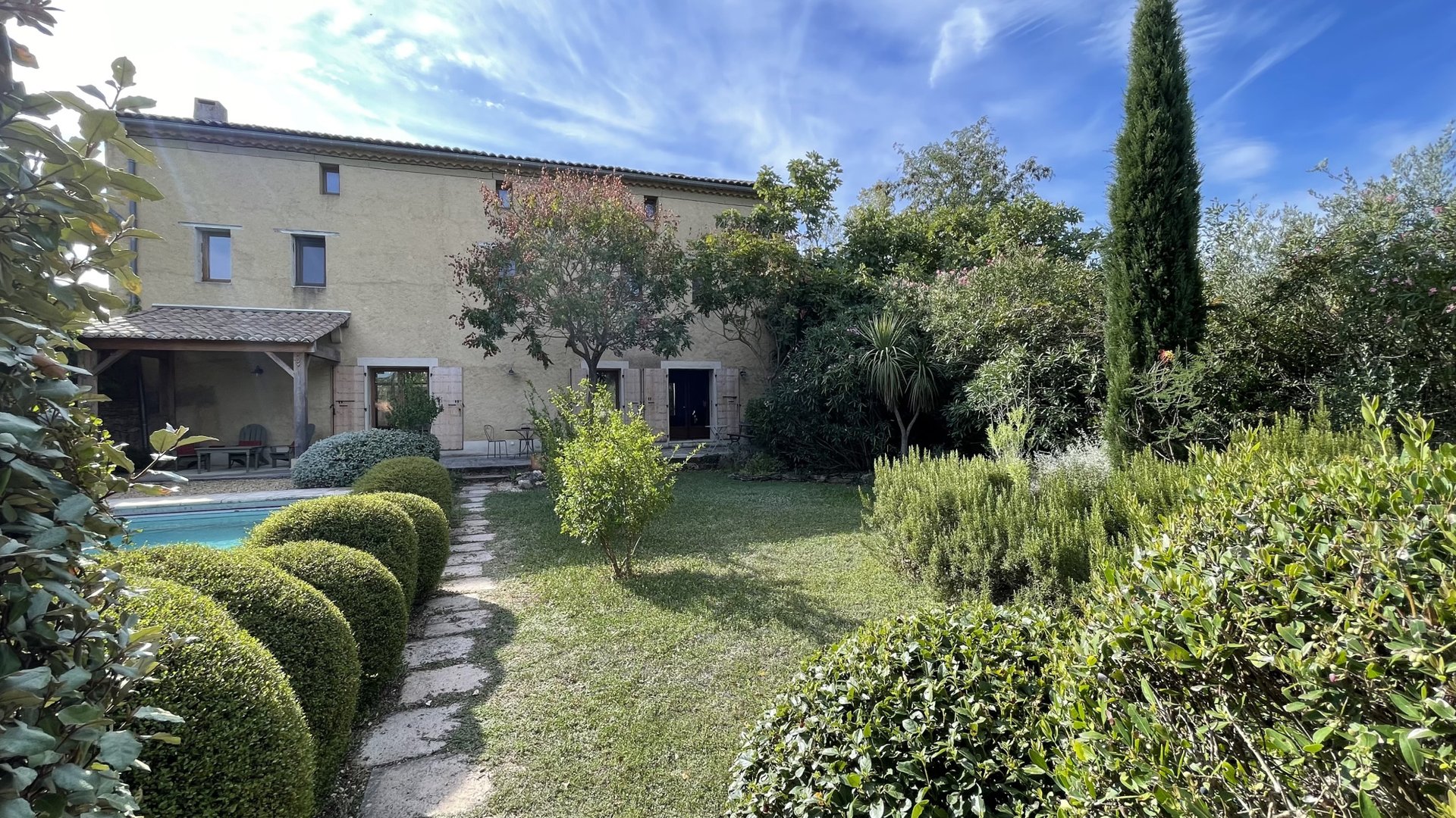 Maison à vendre, 215m², Saint-Quentin-la-Poterie