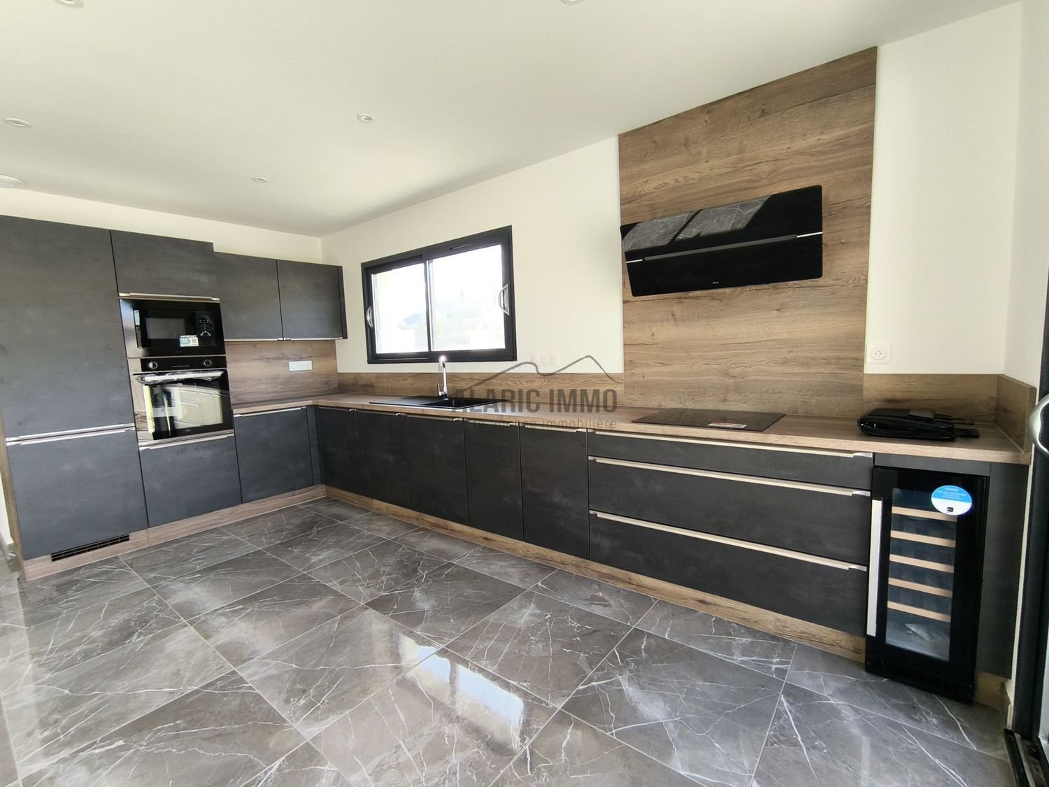 Maison à vendre, 100m², Thézan-des-Corbières