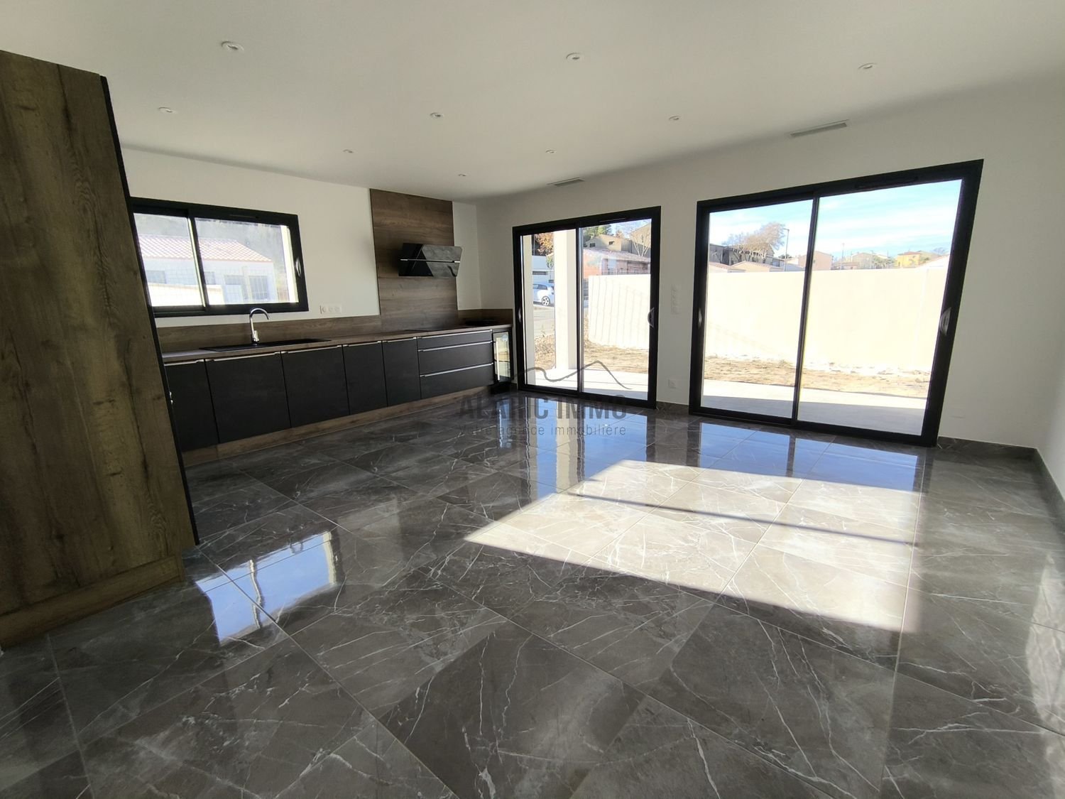 Maison à vendre, 100m², Thézan-des-Corbières