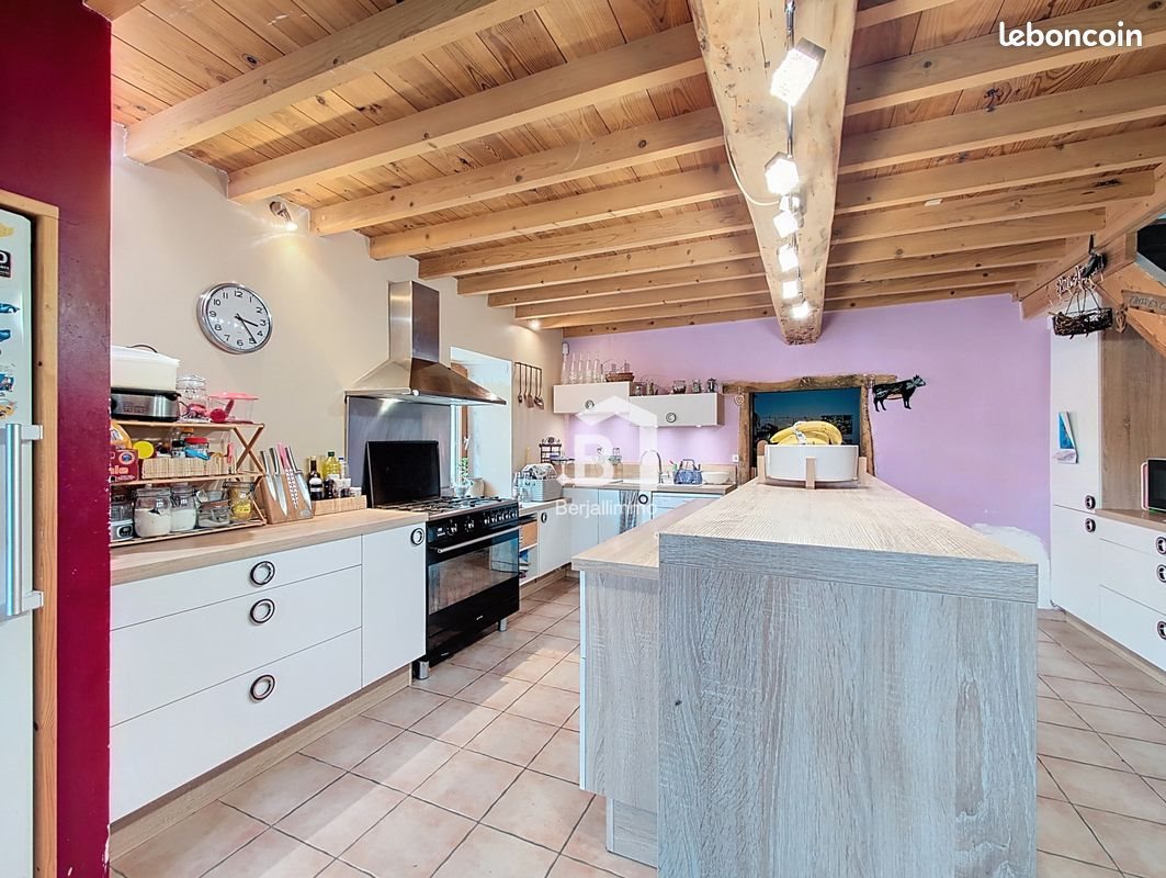 Maison à vendre, 275m², L'Isle-d'Abeau